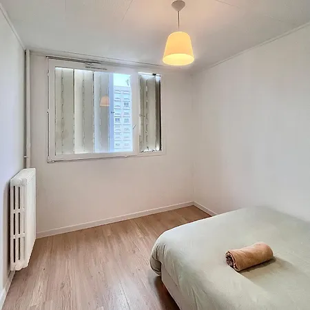 Apparemment Spacieux T5 Lägenhet